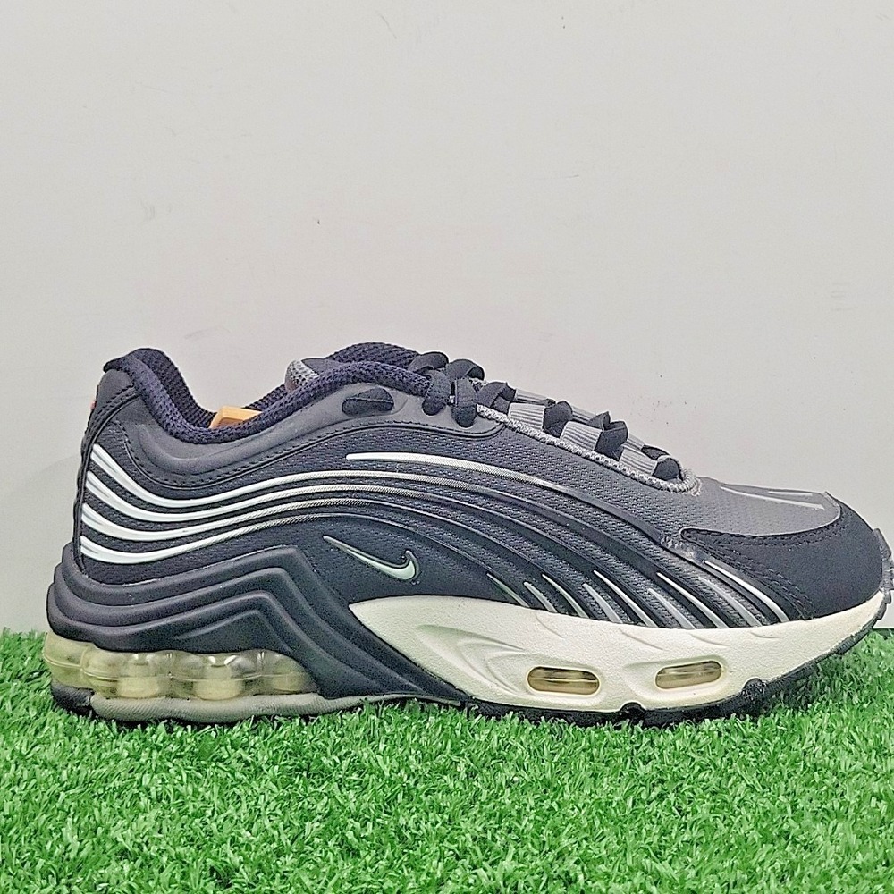 Nike Air Max Plus II GS‎ Shoes Youth 4 Y Black White Grey Sneakers CT4383 001